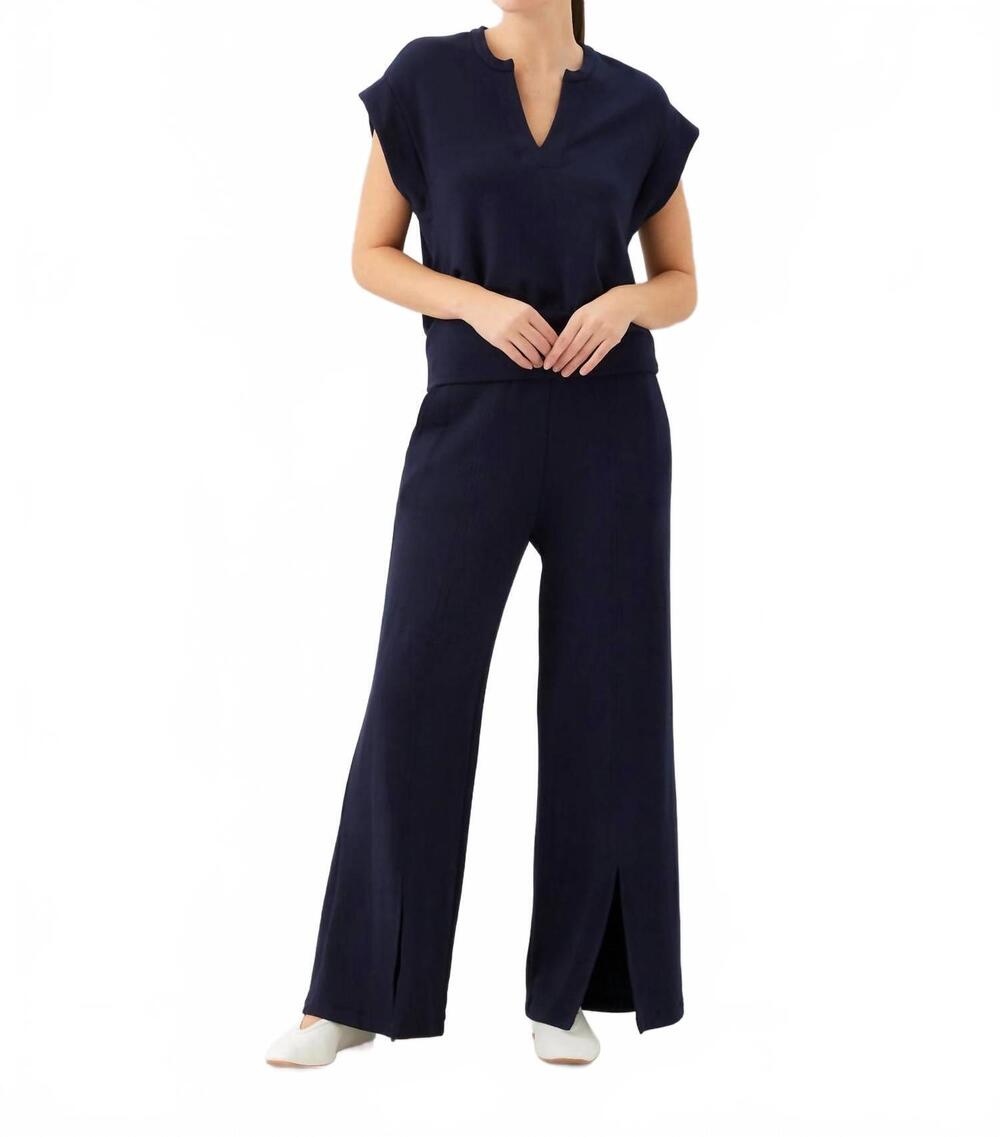 NEW FIFTEEN TWENTY women's morgan v neck top in navy